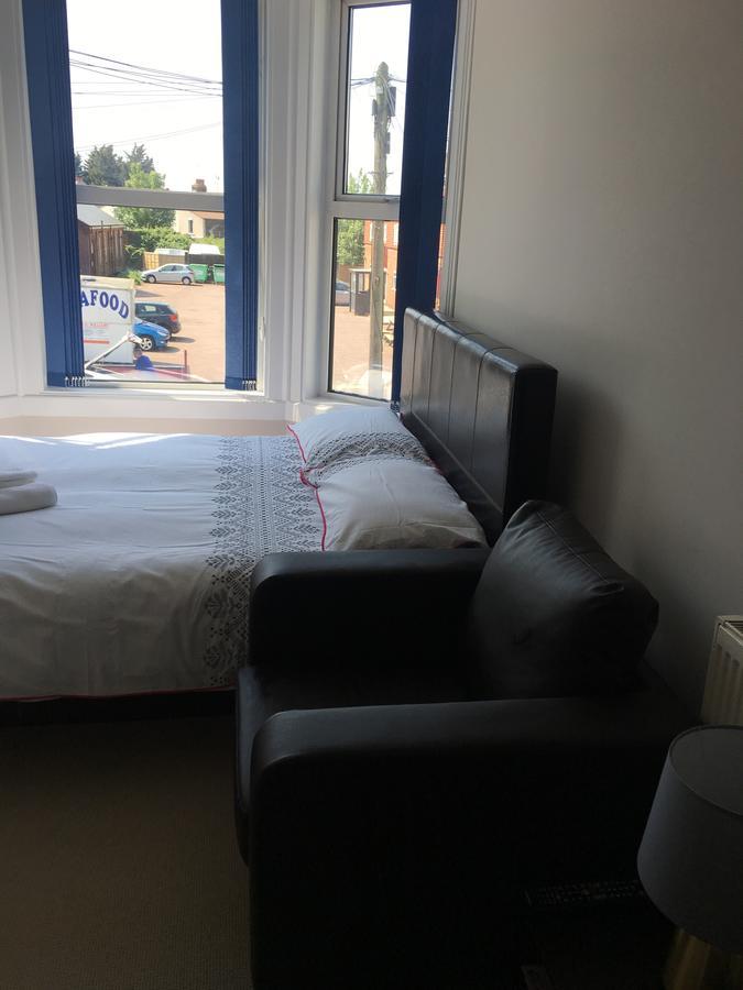 Elris Essex House Clacton-on-Sea Exterior foto