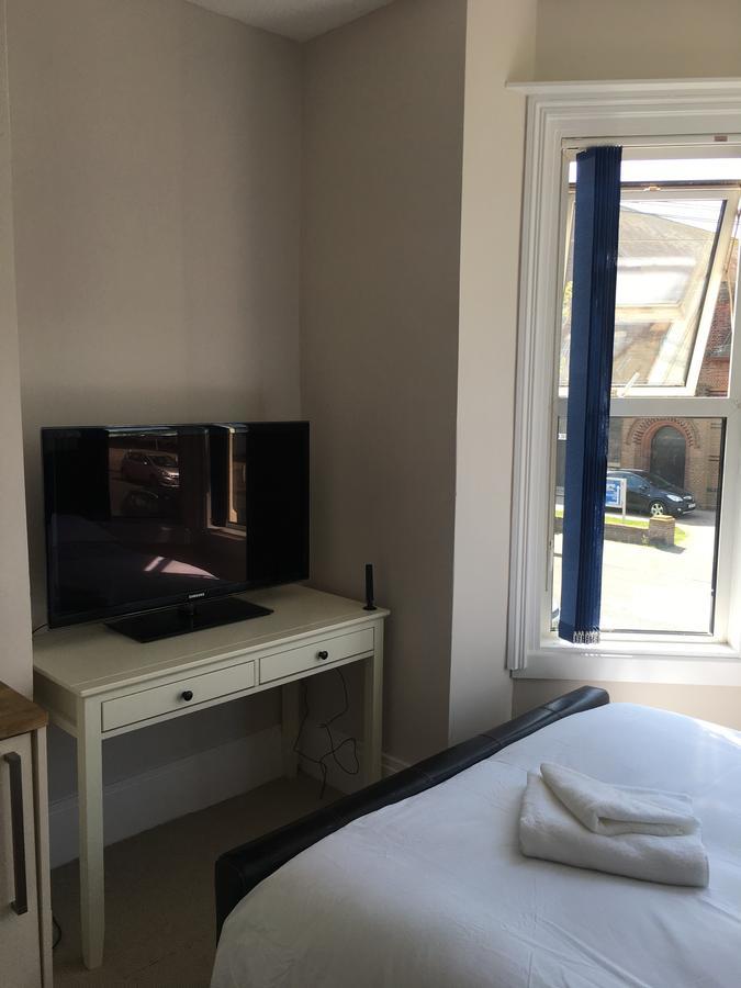 Elris Essex House Clacton-on-Sea Exterior foto